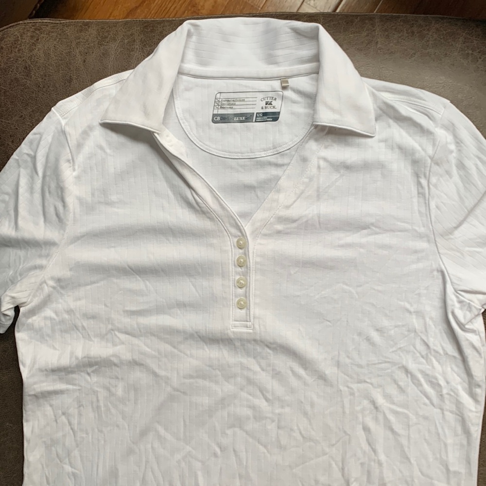 Cutter & Buck Golf Shirt EUC! $10  🌹🌹🌹Choose any 3 Golf Tees for $20